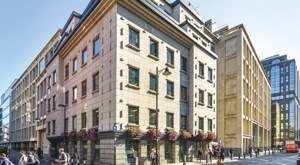 35 Chiswell Street sold to private investor